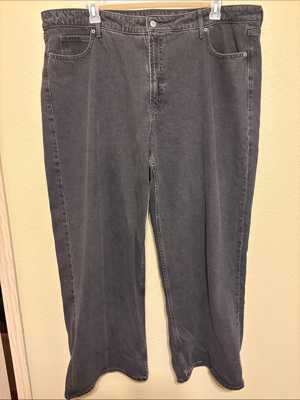 Classic High-Rise Black Women's Jeans